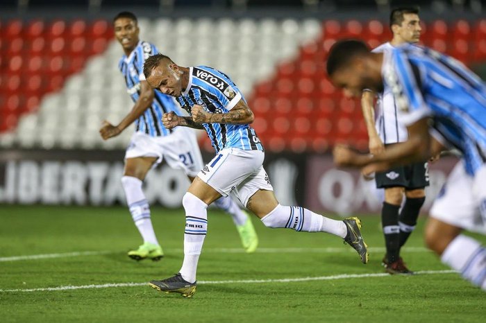 LUCAS UEBEL / GRÊMIO FBPA LUCAS UEBEL / GRÊMIO FBPA