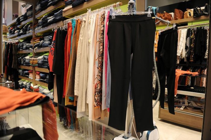 Calça preta: R$ 142,90