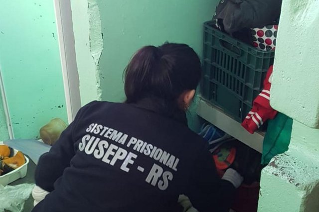 Polícia realiza novas buscas no Presídio Regional de Caxias Polícia realiza novas buscas no Presídio Regional de Caxias
