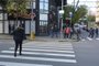 Sinaleira para pedestre com contador digital na esquina das ruas Sinimbu e Marechal Floriano. Foto do projeto Família Pedrosa, a Família Pedestre.