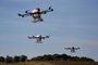 SkyDrones testa drones de pulverização que operam de modo coletivo