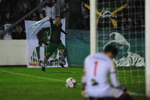 CAXIAS DO SUL, RS, BRASIL, 08/08/2019. Juventude x Tombense, jogo válido pela 16ª rodada do Grupo B da série C do Campeonato Brasileiro e realizado no estádio Alfredo Jaconi. (Porthus Junior/Agência RBS) CAXIAS DO SUL, RS, BRASIL, 08/08/2019. Juventude x Tombense, jogo válido pela 16ª rodada do Grupo B da série C do Campeonato Brasileiro e realizado no estádio Alfredo Jaconi. (Porthus Junior/Agência RBS)