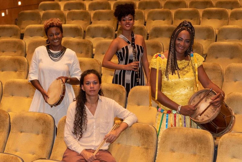 Teatro do Sesc de Caxias do Sul recebe mais uma edição do projeto Líricas Históricas. Neste domingo (29) será apresentado o show Líricas Negras