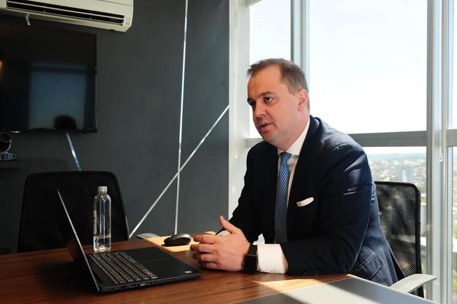 CAXIAS DO SUL, RS, BRASIL, 23/12/2019. Gustavo Bertotti, economistaprofessor do Centro de Negócios da FSG. Head de Renda Variável da Messem Investimentos. (Porthus Junior/Agência RBS) CAXIAS DO SUL, RS, BRASIL, 23/12/2019. Gustavo Bertotti, economistaprofessor do Centro de Negócios da FSG. Head de Renda Variável da Messem Investimentos. (Porthus Junior/Agência RBS)