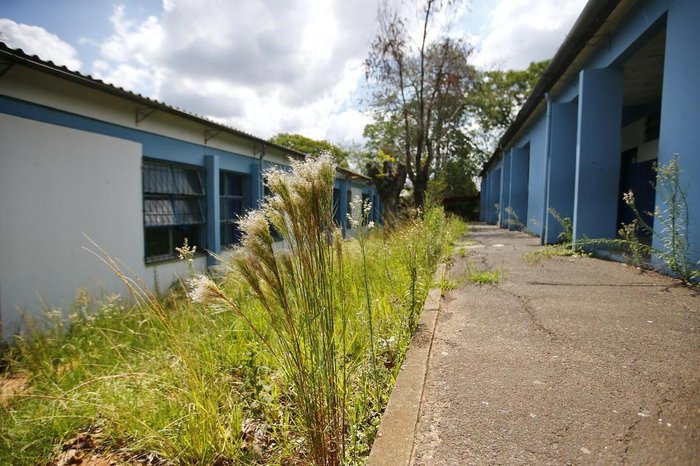 Na área dos prédios interditados, aspecto é de abandono