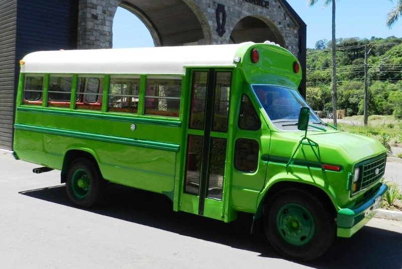 Ônibus de city tour em Caxias do Sul.<!-- NICAID(14428415) -->