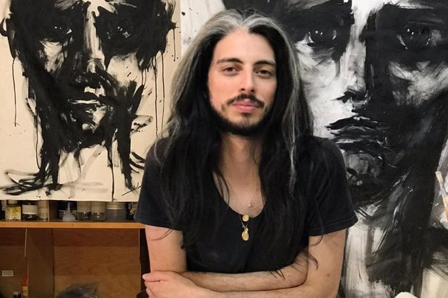 O artista plástico caxiense Christian Dilima, que teve a sua primeir amostra individual da carreira adiada por conta do Coronavírus, conta como tem se virado nos dias de isolamento.<!-- NICAID(14459572) --> O artista plástico caxiense Christian Dilima, que teve a sua primeir amostra individual da carreira adiada por conta do Coronavírus, conta como tem se virado nos dias de isolamento.<!-- NICAID(14459572) -->