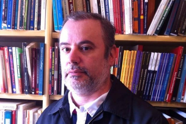 Professor João Ignácio Pires Lucas, sociólogo e cientista político. {C}<!-- NICAID(12881941) -->