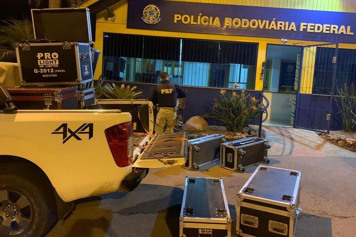 Polícia Rodoviária Federal / PRF Polícia Rodoviária Federal / PRF