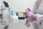 PORTO ALEGRE, RS, BRASIL, 09/03/2020- Exames Coronavirus.Equipe do Laboratório Central de Saúde Pública do Rio Grande do Sul (Lacen). Funcionamento dos kit para testes do coronavírus.(FOTOGRAFO: LAURO ALVES / AGENCIA RBS)<!-- NICAID(14445448) -->