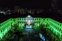 Desde o dia 7 de maio, a fachada principal do Colégio La Salle Carmo, de Caxias do Sul, está iluminada na cor verde. Todas as noites, o local veste-se com a cor que simboliza esperança.<!-- NICAID(14497278) -->