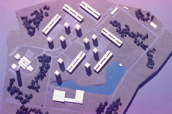 Esboço de Oscar Niemeyer como ideia para o projeto do Hotel Laje de Pedra