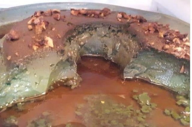 Comidas Feia, perfil de Instagram que exalta a falta de talento na cozinha<!-- NICAID(14504769) --> Comidas Feia, perfil de Instagram que exalta a falta de talento na cozinha<!-- NICAID(14504769) -->
