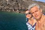 Para comemorar 10 anos de união, Otaviano Costa e Flávia Alessandra tiraram um período de férias juntos e embarcaram para os cenários paradisíacos da Grécia, em outubro. <!-- NICAID(12559104) -->