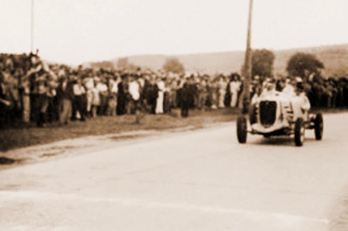 Acervo do Touring Club de Porto Alegre / Divulgação Acervo do Touring Club de Porto Alegre / Divulgação