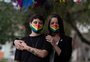 Conheça o movimento de mães de filhos LGBT+ que lutam por respeito e contra o preconceito