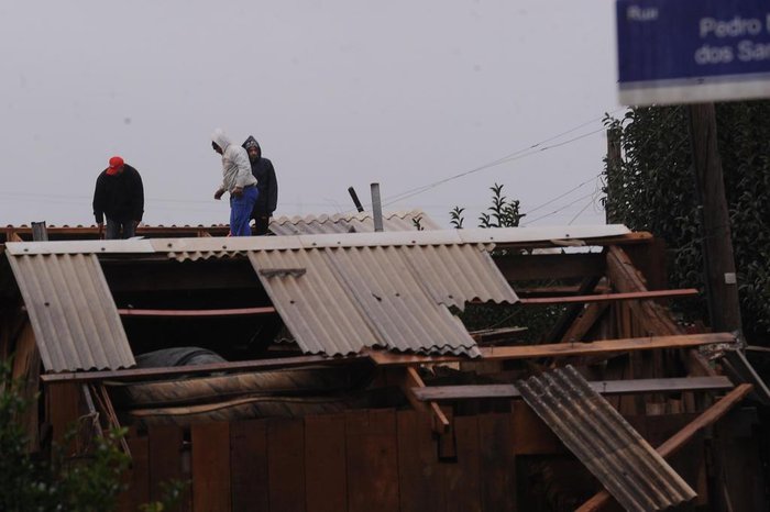Reconstruir antes das chuvas