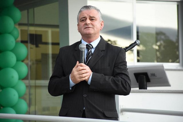 O Prefeito Municipal de Cotiporã, José Carlos Breda, foi eleito na última sexta-feira, dia 17 de abril, como Presidente da AMESNE ¿ Associação dos Municípios da Encosta Superior do Nordeste. Breda estará à frente da entidade na gestão 2020/2021, assumindo a função no lugar do Prefeito de Bento Gonçalves, Guilherme Pasin.<!-- NICAID(14481990) --> O Prefeito Municipal de Cotiporã, José Carlos Breda, foi eleito na última sexta-feira, dia 17 de abril, como Presidente da AMESNE ¿ Associação dos Municípios da Encosta Superior do Nordeste. Breda estará à frente da entidade na gestão 2020/2021, assumindo a função no lugar do Prefeito de Bento Gonçalves, Guilherme Pasin.<!-- NICAID(14481990) -->
