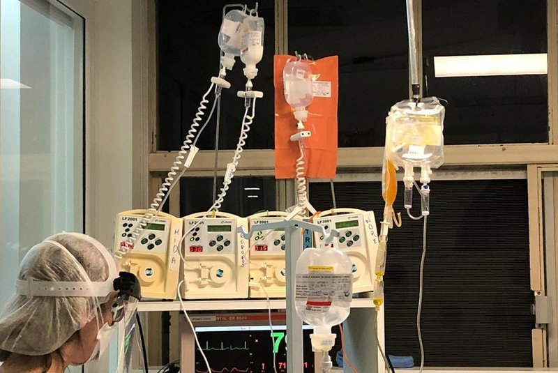 11ª tranfusão de plasma convalescente feita pelo Hospital Virvi Ramos em Caxias do Sul. <!-- NICAID(14540478) -->