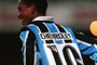 Grêmio 1X0 Avenida - Campeonato Gaúcho 1999 - Jogador Ronaldinho, do Grêmio, de costas.#PÁGINA: 2#ENVELOPE: 238050<!-- NICAID(572133) -->