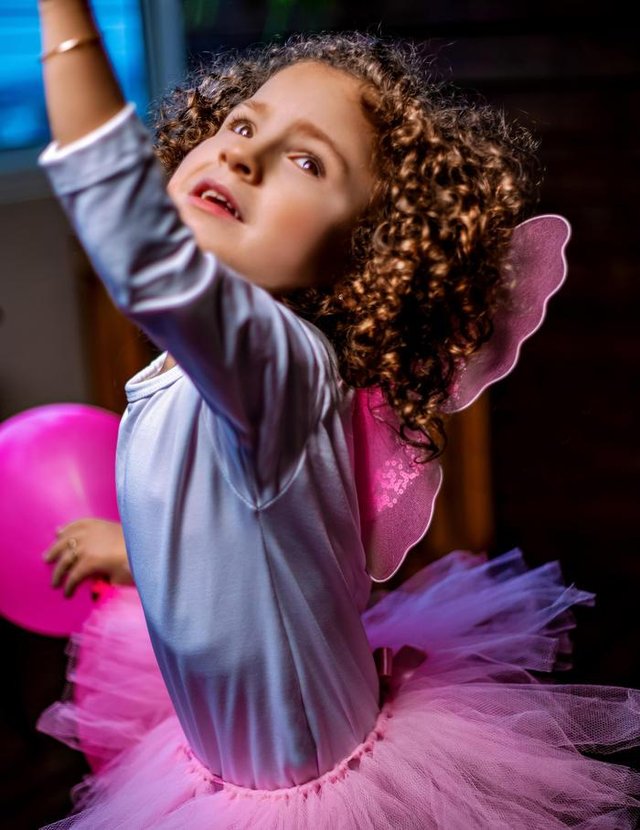 Vitória Rabello, de 6 anos, posou para o projeto Fotografando Anjos, da fotógrafa Fernanda Sousa, de Farroupilha.<!-- NICAID(14586035) -->