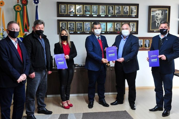 Luiz Chaves / Divulgação Luiz Chaves / Divulgação