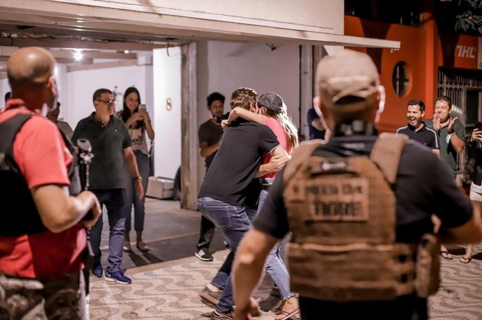 Tamires na chegada à casa dos pais em Laranjeiras do Sul