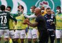 Palmeiras goleia Atlético-MG, e Inter mantém a liderança do Brasileirão