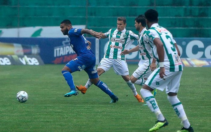 Thiago Parmalat / CSA, Divulgação Thiago Parmalat / CSA, Divulgação