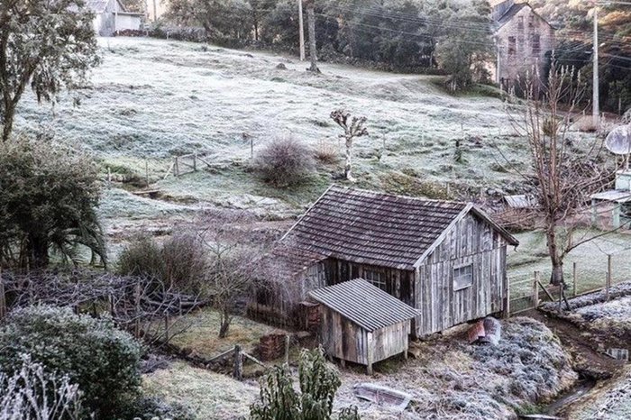 Para a quinta-feira (21) a previsão é de mais frio, não descartando temperaturas abaixo de zero novamente