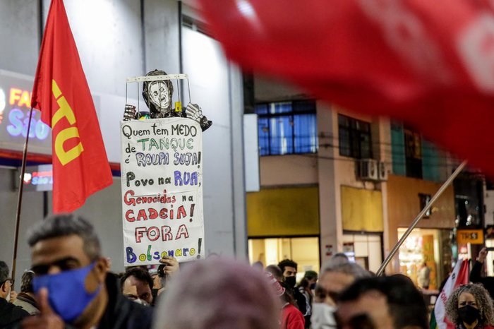 Ato reuniu entidades sindicais e partidos de esquerda