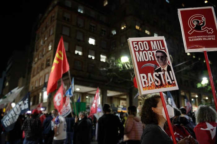Grupo pede a saída de Jair Bolsonaro da presidência da República