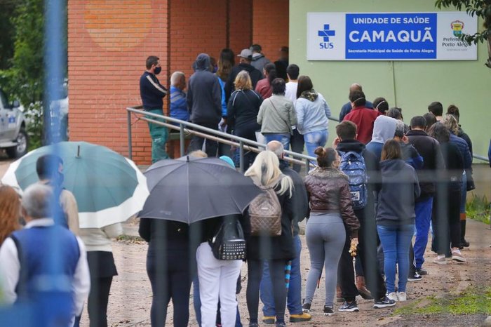 Vacinação na Unidade de Saúde Camaquã
