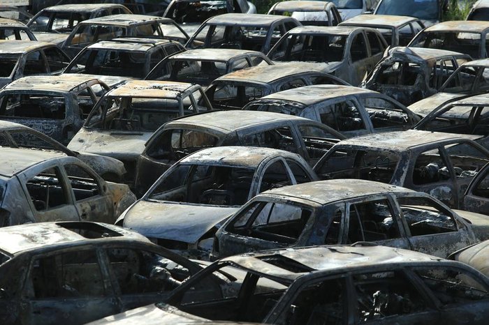 Incêndio ocorreu na madrugada desta sexta-feira