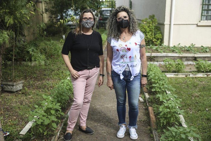 Izabel (E) e Angélica (D) incentivam as ações voltadas à preservação da natureza