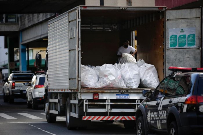 Material recolhido durante a operação