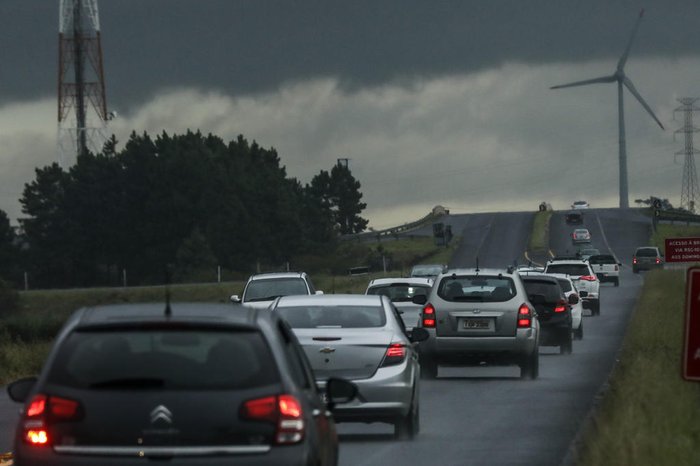 O movimento foi intenso ao longo de todo o domingo pelas rodovias gaúchas