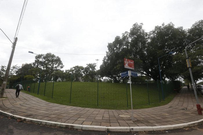 No Germânia, empresa atua 24 horas no monitoramento de câmeras, uma viatura efetua ronda o dia inteiro e há segurança a pé diária dentro do parque