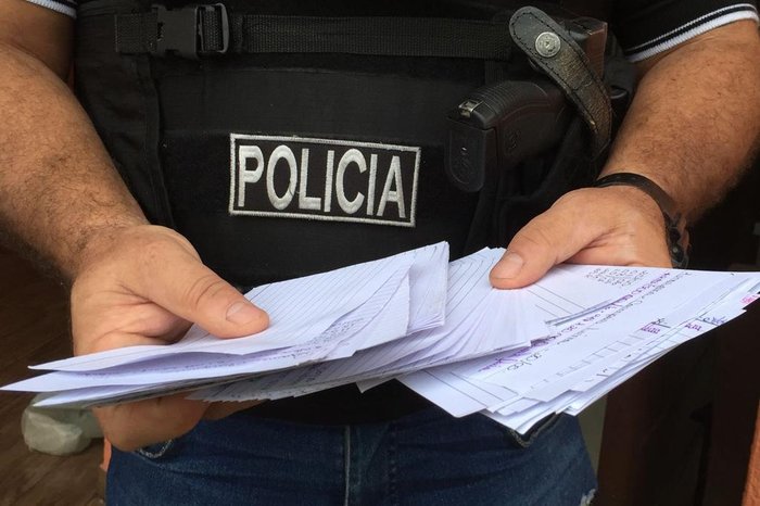 São três ordens de prisão sendo cumpridas pela Polícia Civil