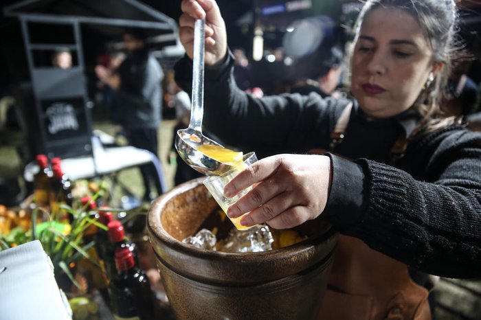 O drink com o nome da Capital tem em sua receita bergamota, cachaça e rapadura