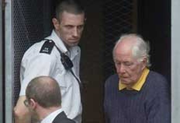 Alastair Grant, AP Alastair Grant, AP