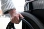 cadeira de rodas - deficiente físico - acessibilidade - hagah - 12/07/2010