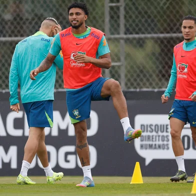 Éderson é convocado para a Seleção Brasileira no lugar de Wesley<!-- NICAID(16301209) -->