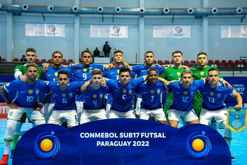 Seleção Brasileira de Futsal Sub-17 no Sul-Americano do Paraguai em 2023.
