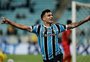 Cristaldo iguala número de gols de Lucas Barrios pelo Grêmio