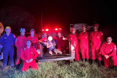 Bombeiros encontram idosa que estava desaparecida em Chapada<!-- NICAID(15922657) -->