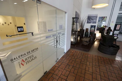 CAXIAS DO SUL, RS, BRASIL, 13/01/2025. Depois de uma semana fechado, Centro de Cultura Ordovás reabriu nesta segunda-feira (13), em Caxias do Sul. A Sala de Exposições e a Galeria de Artes funcionaram normalmente. (Bruno Todeschini/Agência RBS)Indexador: Bruno Todeschini<!-- NICAID(15952626) -->