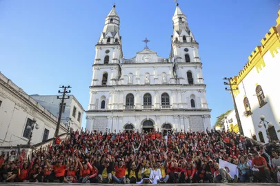 André Ávila / Agencia RBS O IV Caminho de Porto Alegre, que celebra os 250 anos da cidade, é uma corrida com ponto de partida na Catedral Metropolitana, no Centro Histórico. A chegada ao ponto final, o Santuário Santa Rita de Cássia, no bairro GuarujáIndexador: Andre Avila<!-- NICAID(15076531) -->