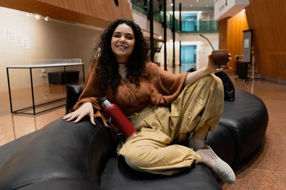 Emily Borghetti, no Multipalco, durante os ensaios da ópera Em busca das paisagens perdidas.<!-- NICAID(16150415) -->