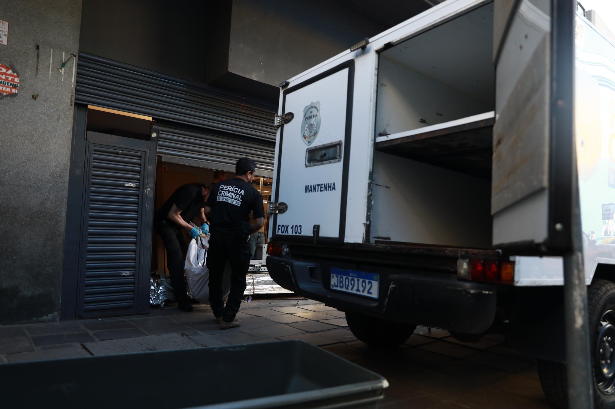 Queda de elevador mata pessoa em Porto Alegre